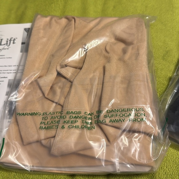 2 Pairs CALIFORNIA BEAUTY SLIM N LIFT BODYSHAPING UNDERGARMENT SLIMMING Sz Large - Picture 4 of 6